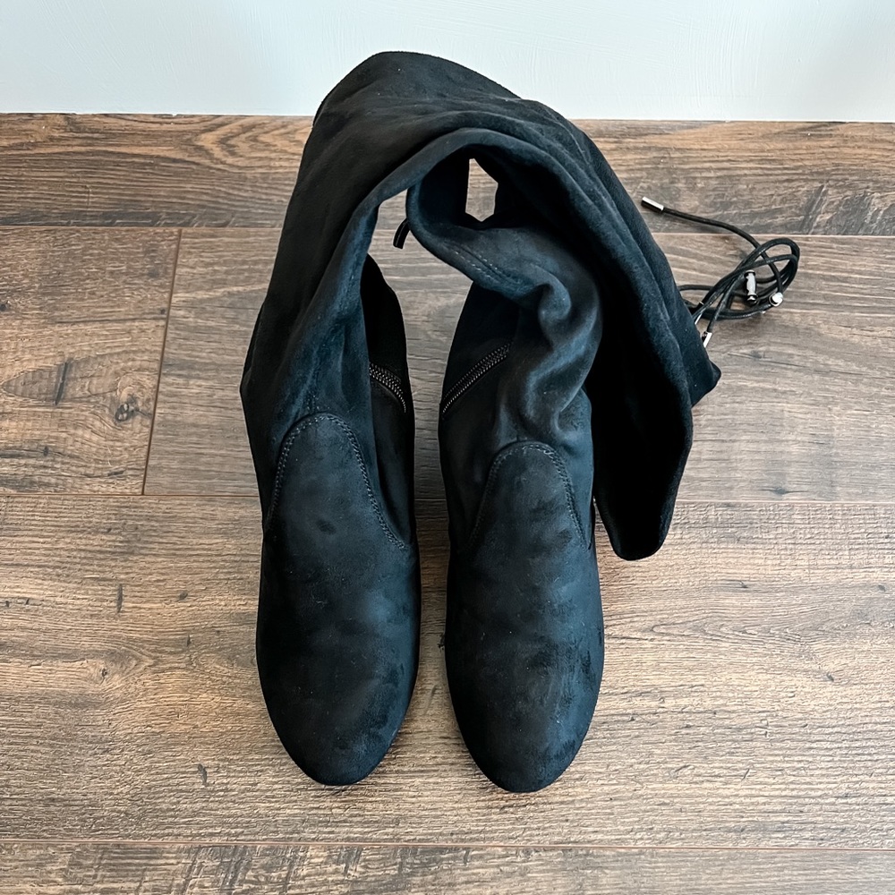 NEW - Women’s Size 8 - OTK Black Boots